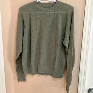 (50)  Frank And Oak Light sweater